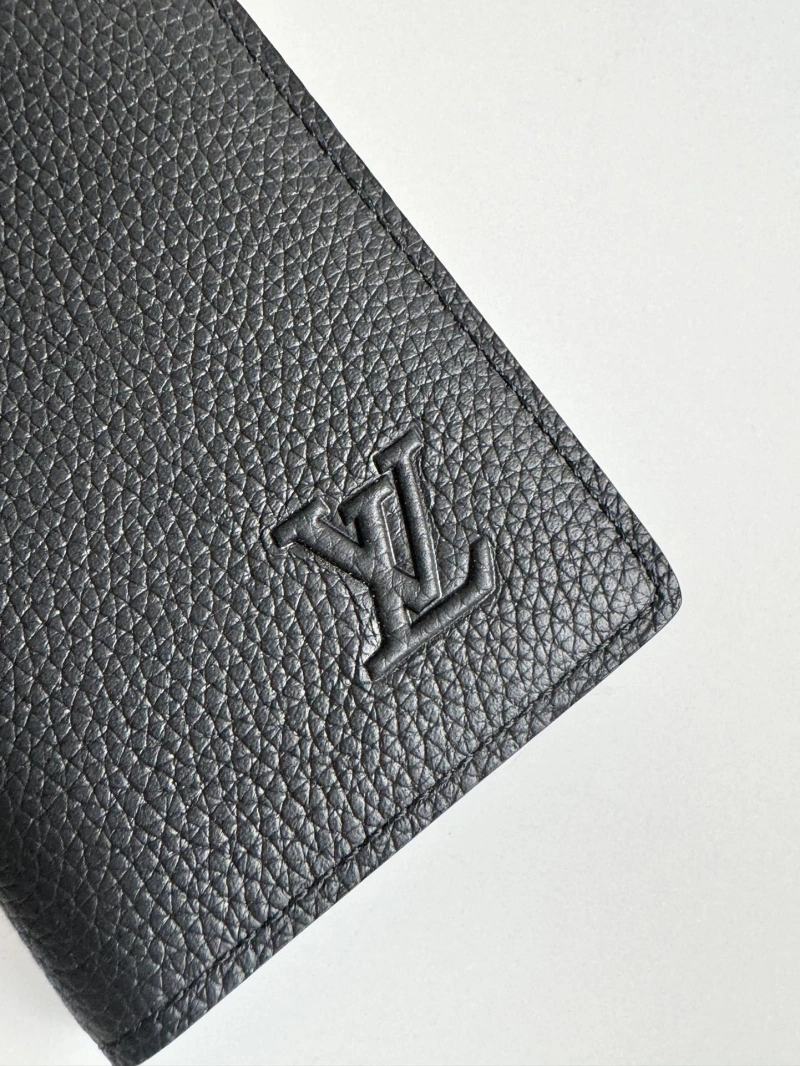Cozy LX Wallets 18887