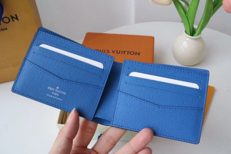 LX Wallets Comfortable 18860