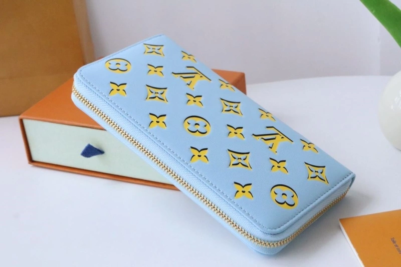 Cozy LX Wallets 18869