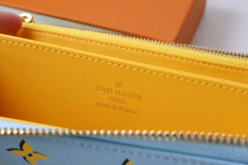 Cozy LX Wallets 18869