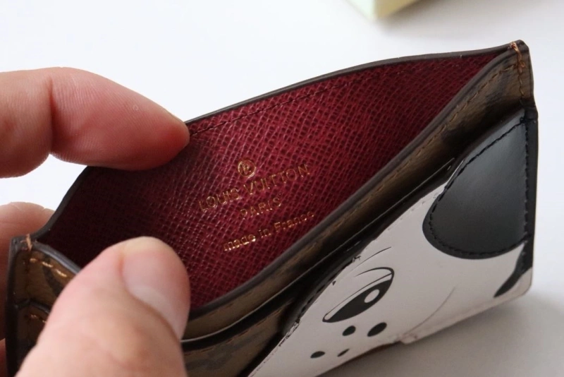 Trendsetting LX Wallets 18867