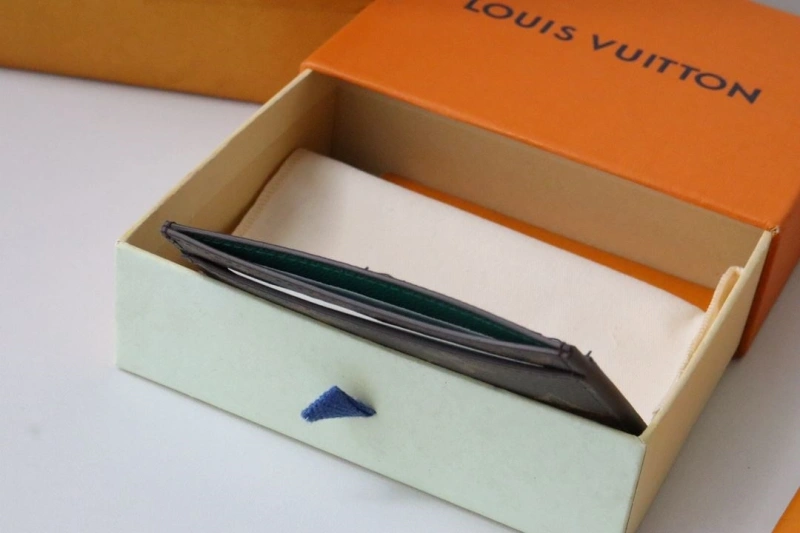 LX Wallets Functional 18868