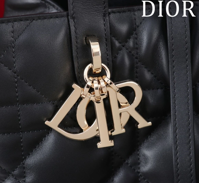 Popular Dxxr Shopping Bags 60714