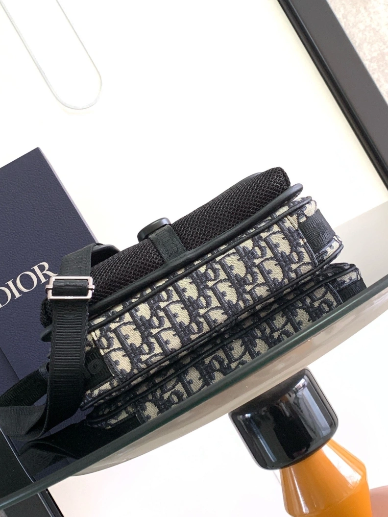Sleek Dxxr Satchel bags 60777