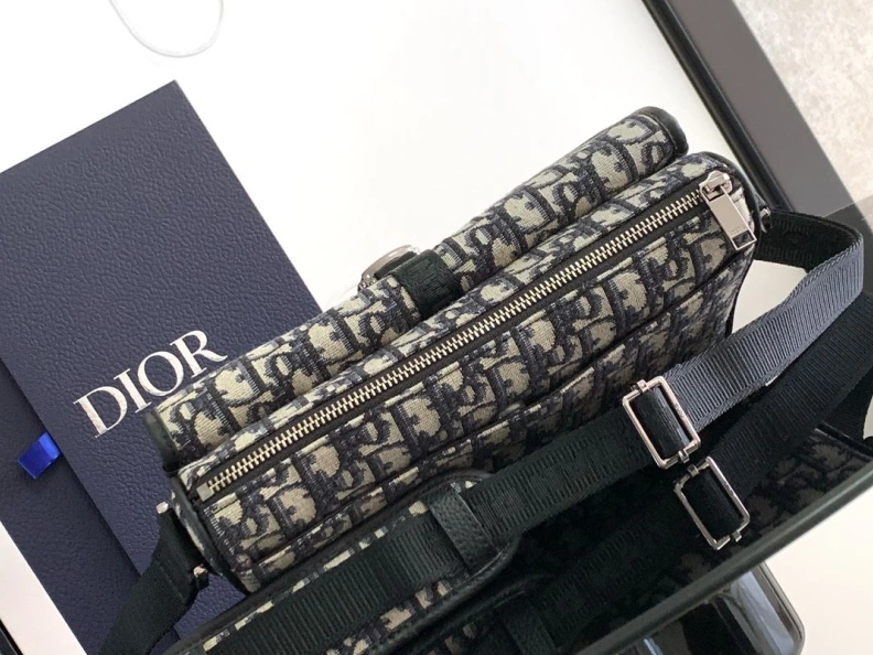 Sleek Dxxr Satchel bags 60777