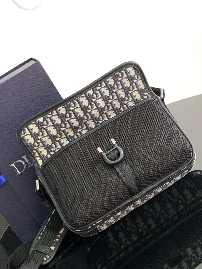 Sleek Dxxr Satchel bags 60777