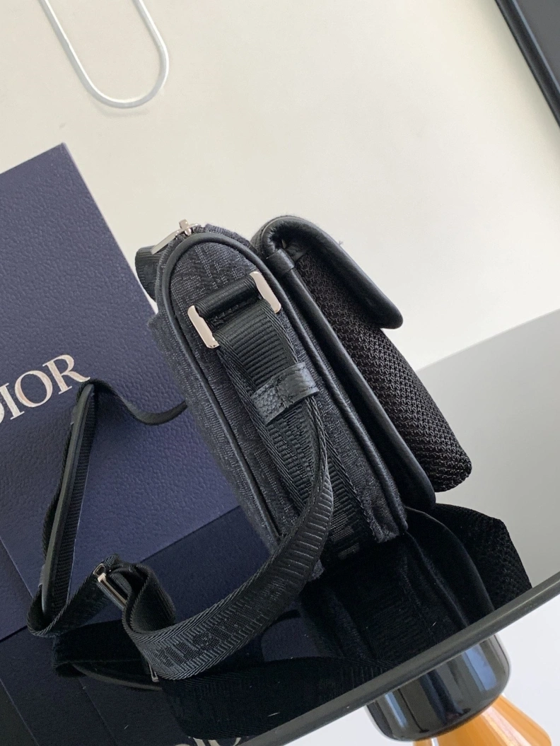 Dxxr Satchel bags WellDesigned 60778