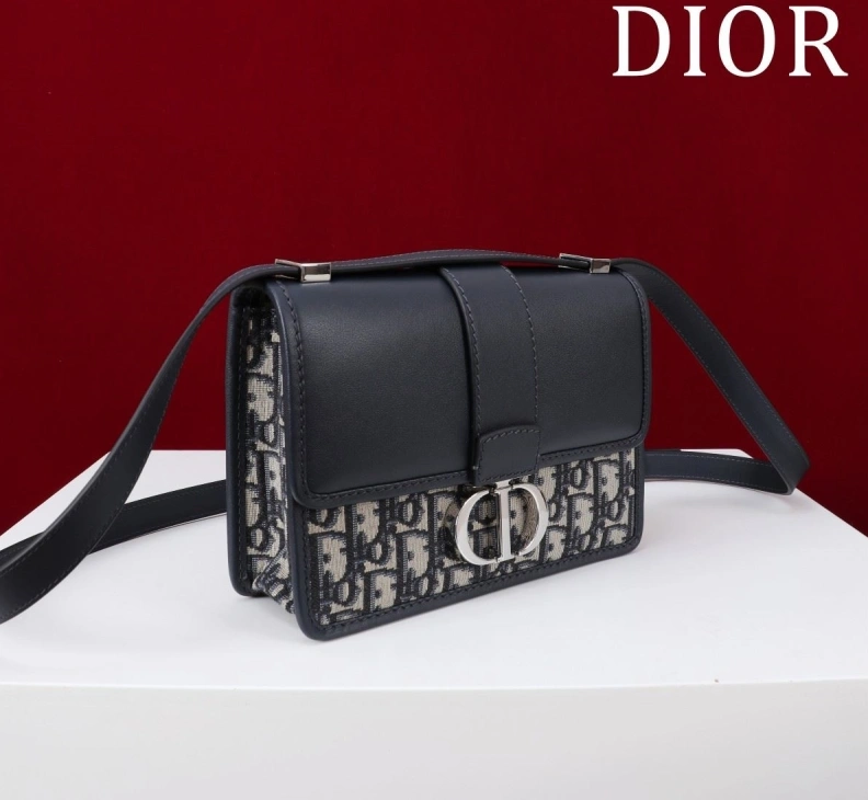 StreetReady Dxxr Satchel bags 60763