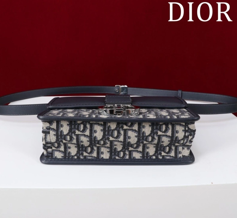 StreetReady Dxxr Satchel bags 60763