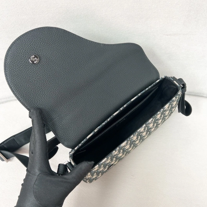 Dxxr Satchel bags Trendy 60769