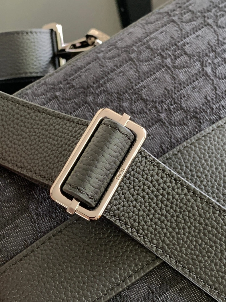 Bright Dxxr Top Handle Bags 60707
