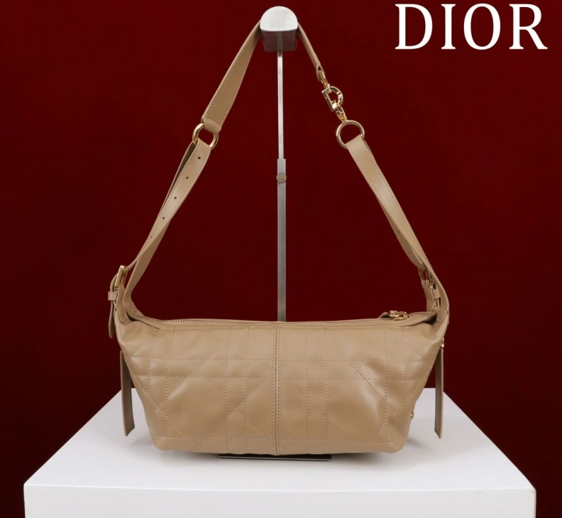 Durable Dxxr Top Handle Bags 60694