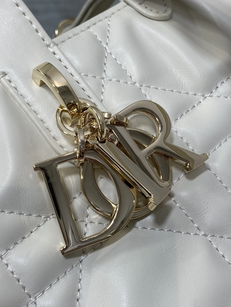 Trendsetting Dxxr Shopping Bags 60703