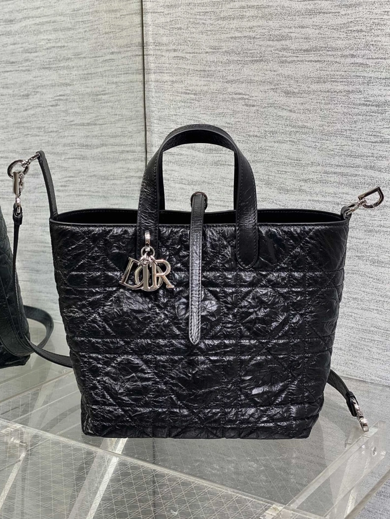 Comfortable Dxxr Shopping Bags 60740