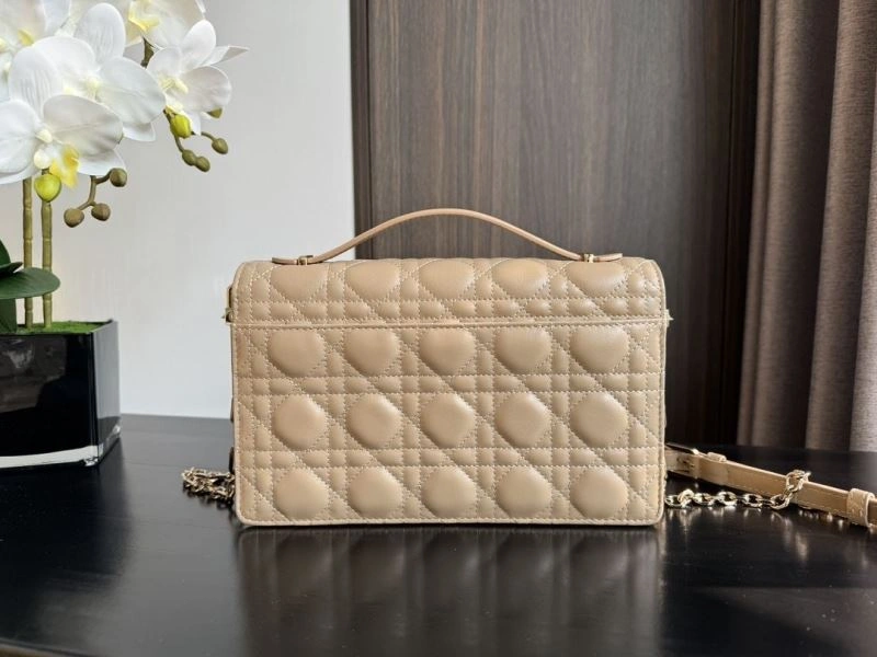 Soft Dxxr Satchel bags 61236