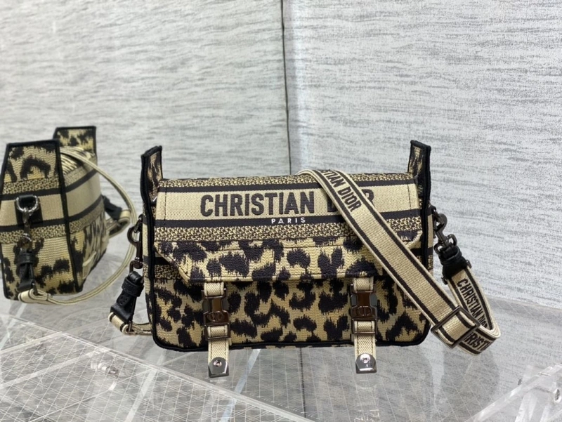 Dxxr Satchel bags EyeCatching 60972
