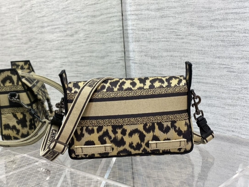 Dxxr Satchel bags EyeCatching 60972