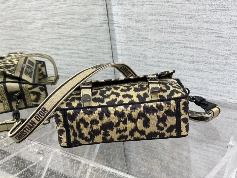 Dxxr Satchel bags EyeCatching 60972