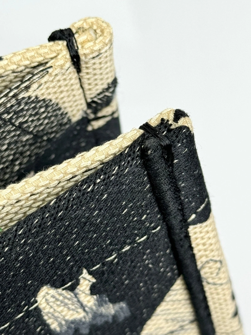 Sleek Dxxr Shopping Bags 60965