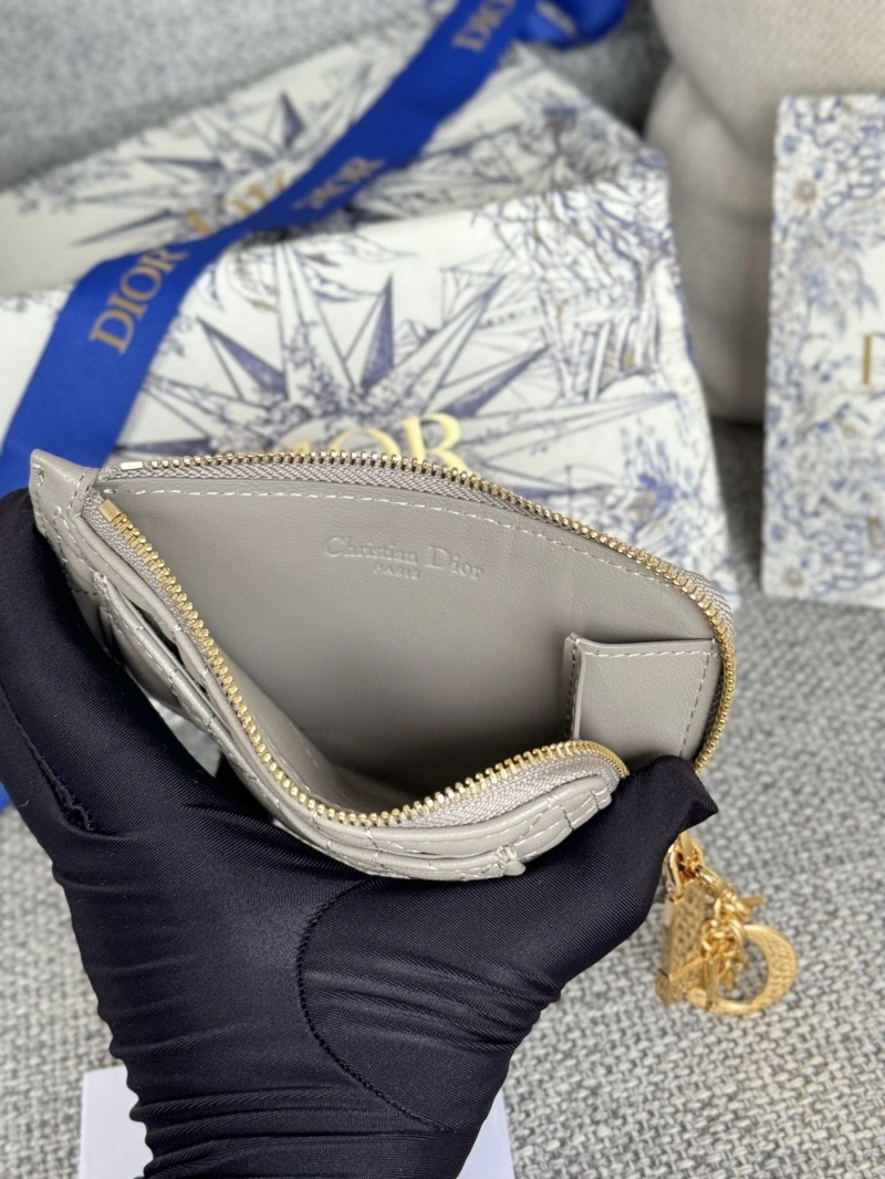 Trendsetting Dxxr Wallets 60821