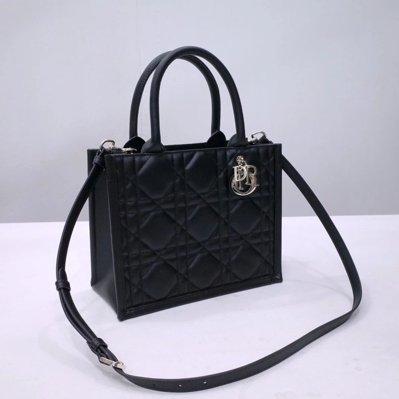 Bright Dxxr Shopping Bags 60896