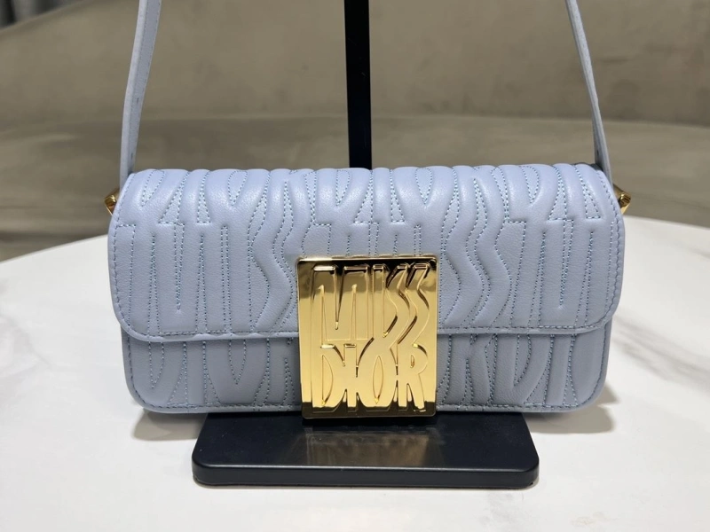 Refined Dxxr Top Handle Bags 60849