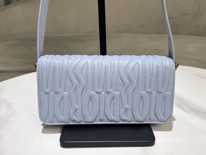 Refined Dxxr Top Handle Bags 60849