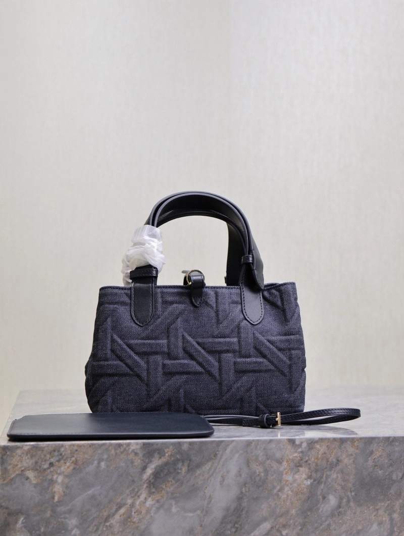 Lightweight Dxxr Shopping Bags 60895