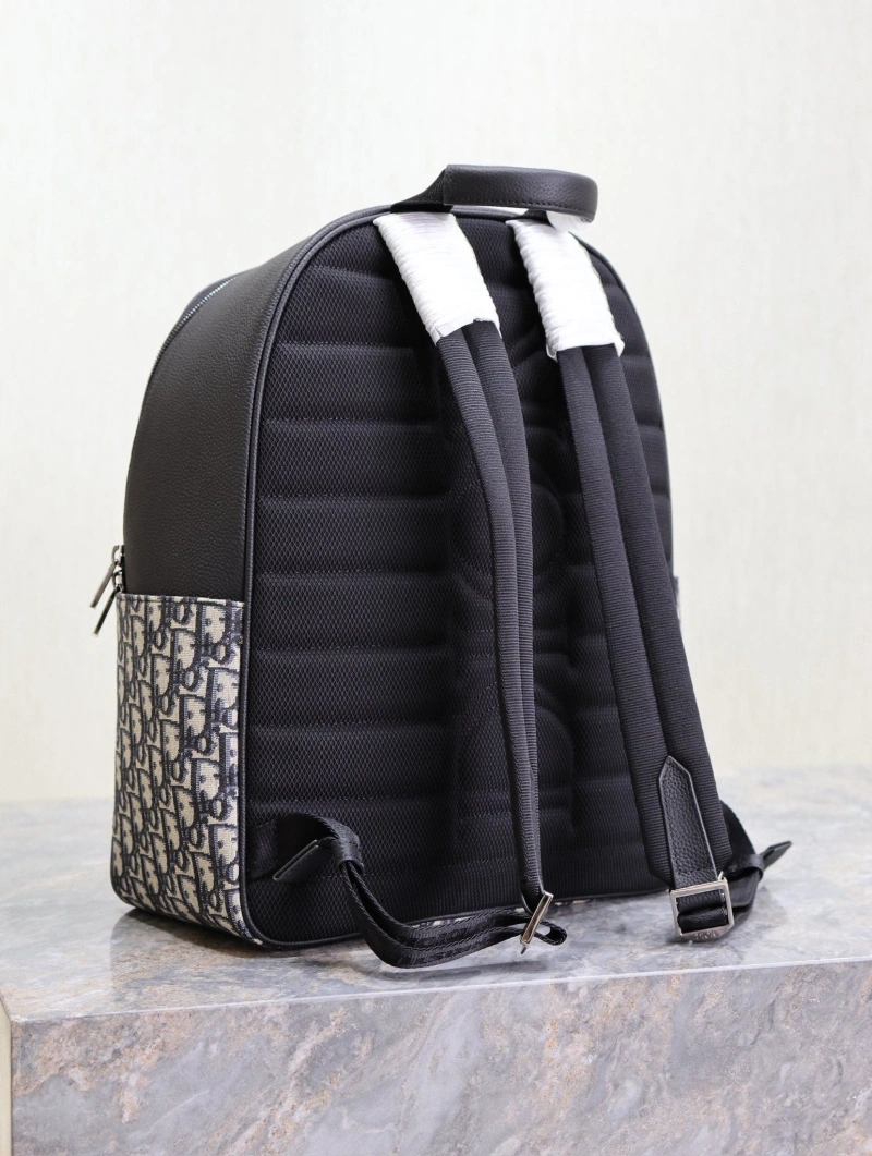 WellDesigned Dxxr Backpacks 61070