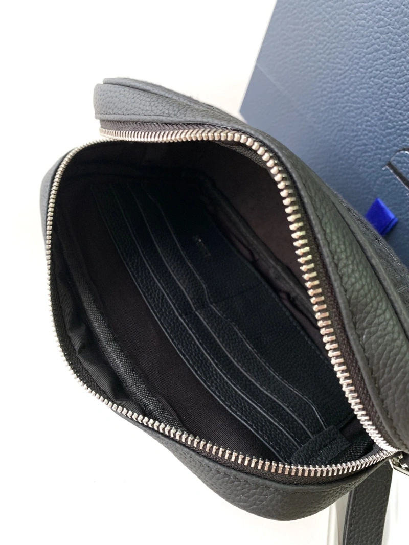 Flexible Dxxr Clutch Bags 61045