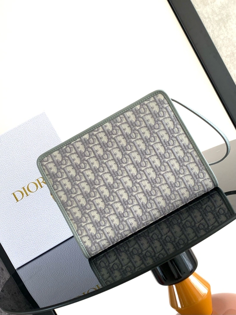 Bold Dxxr Clutch Bags 61021