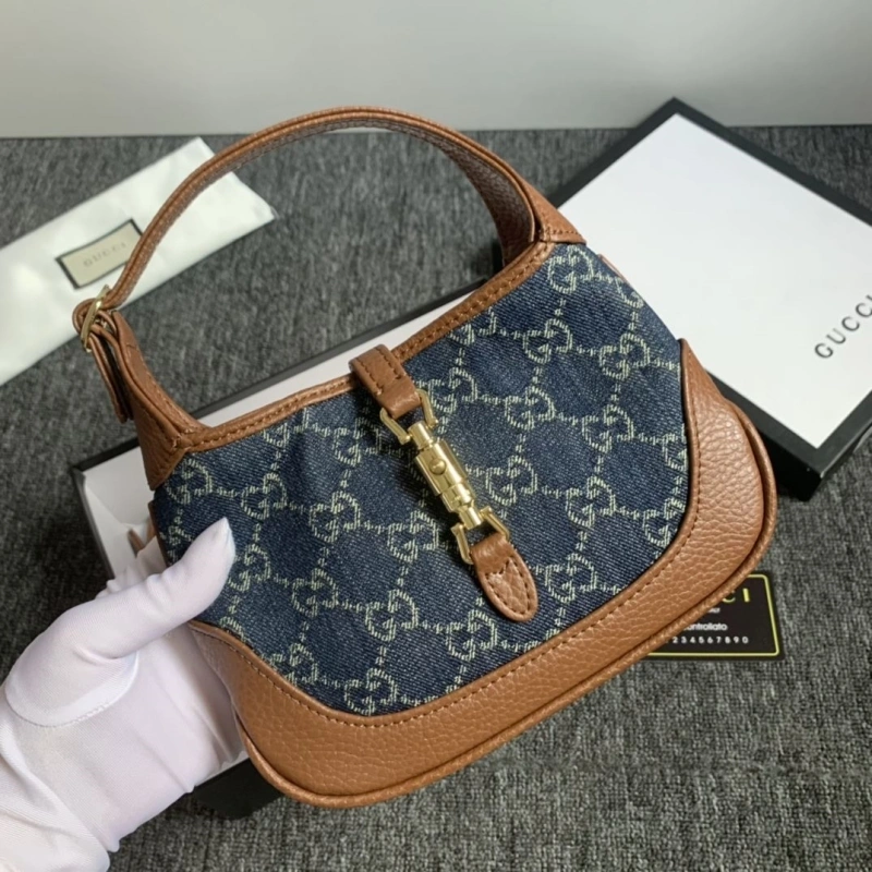 SportInspired Gxccx Top Handle Bags 53536