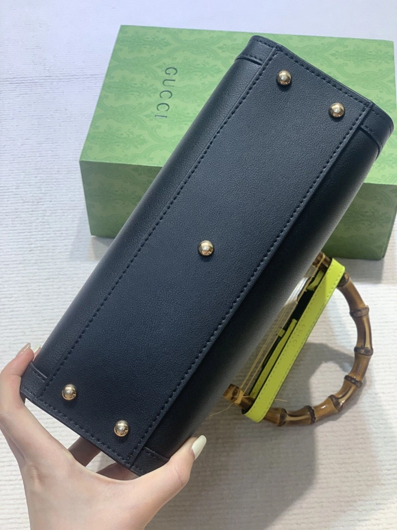 Gxccx Top Handle Bags ModernLook 51994
