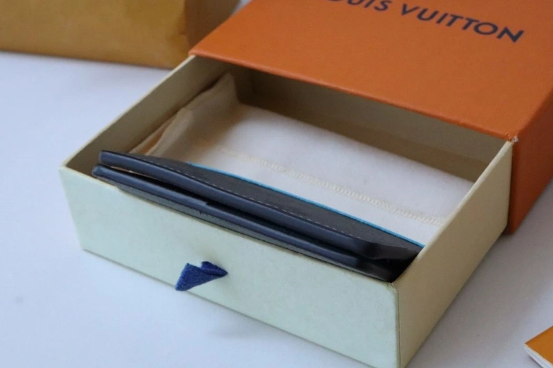 Popular LX Wallets 17883