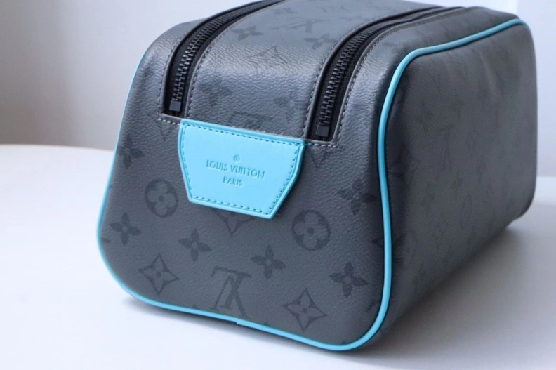 LX Cosmetic Bags GoAnywhere 17885