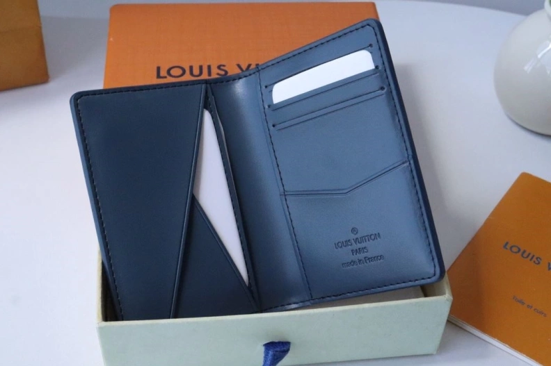 Fashionable LX Wallets 17863