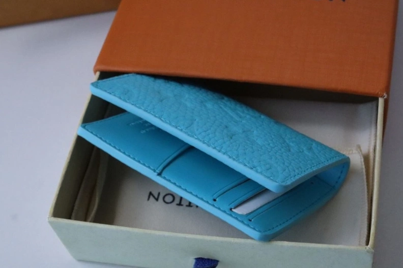 Unique LX Wallets 17871