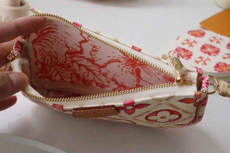 ModernLook LX Clutch Bags 17906
