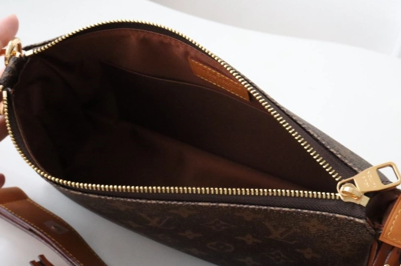Bold LX Satchel bags 17888