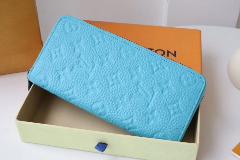Breathable LX Wallets 17876