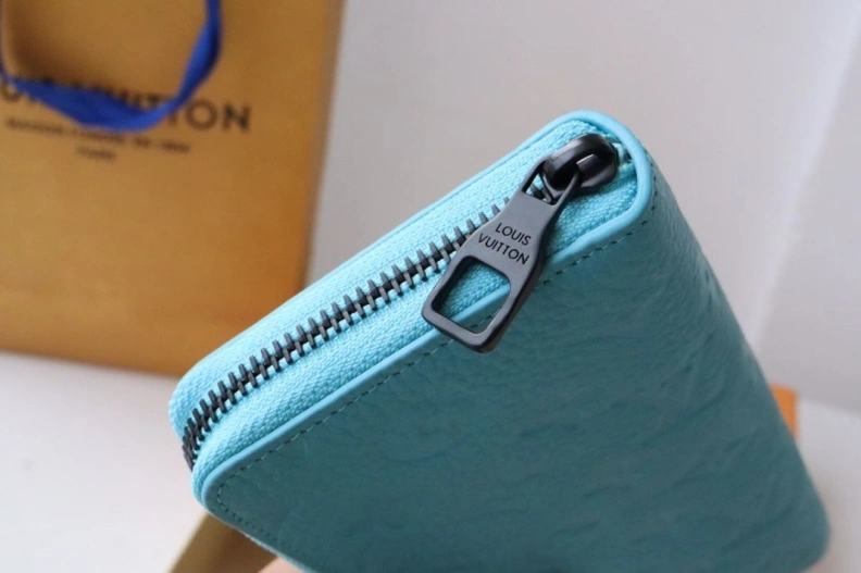 Breathable LX Wallets 17876