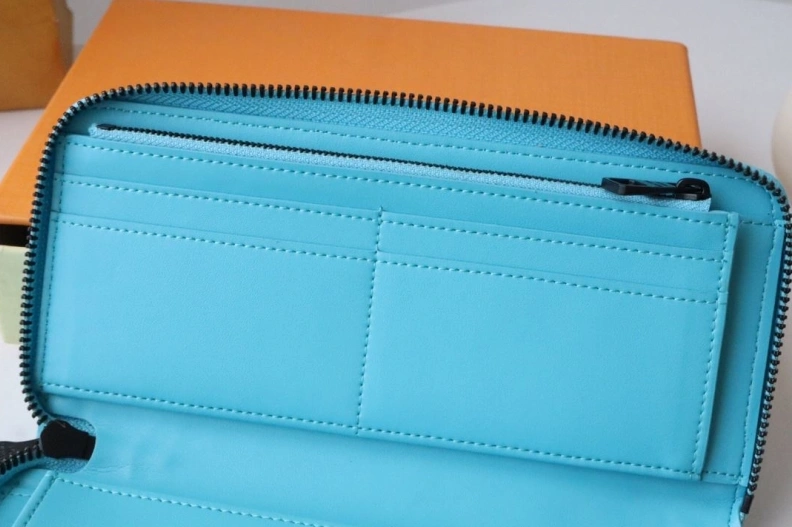 Breathable LX Wallets 17876