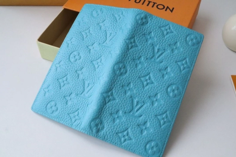 Cozy LX Wallets 17874