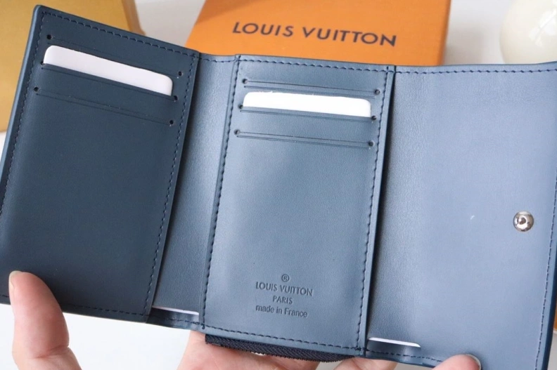 LX Wallets SportInspired 17840