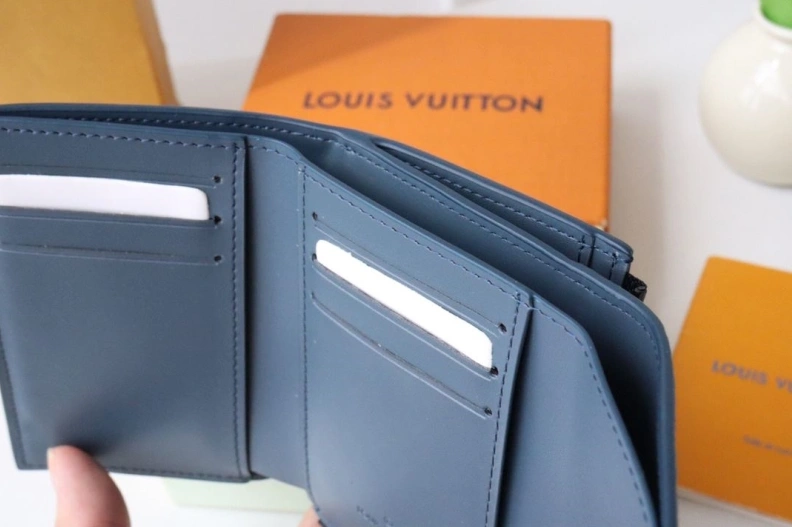 LX Wallets SportInspired 17840