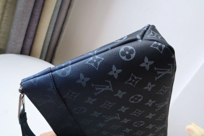 LX Clutch Bags Sleek 17904