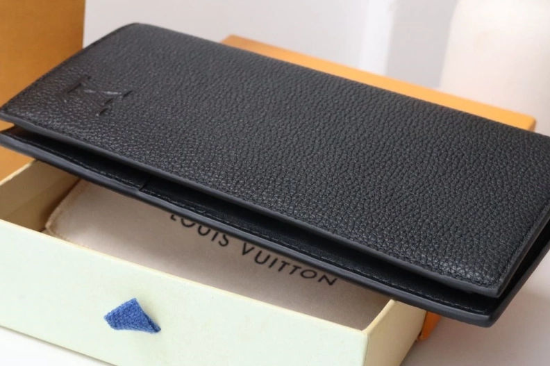 Modern LX Wallets 17856