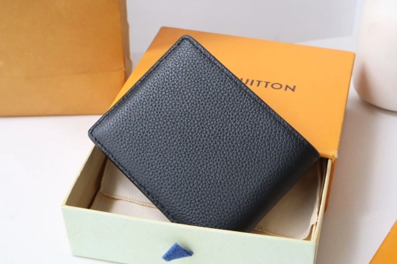 Classic LX Wallets 17848