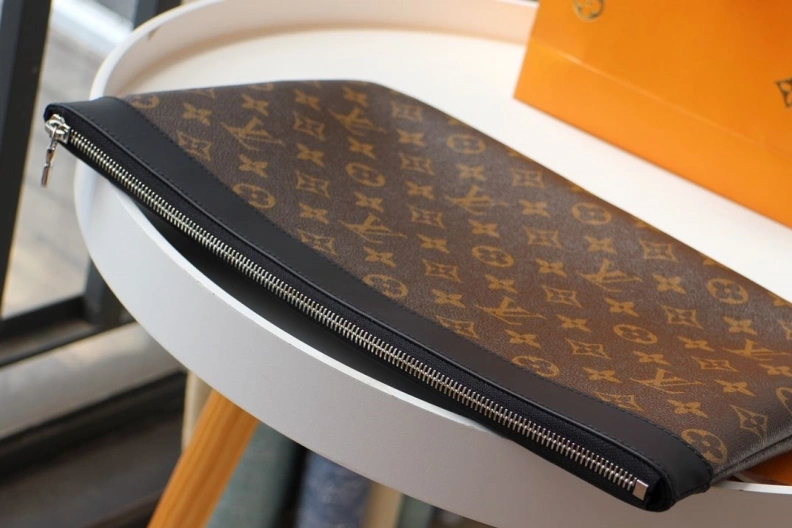 LX Clutch Bags Timeless 17900