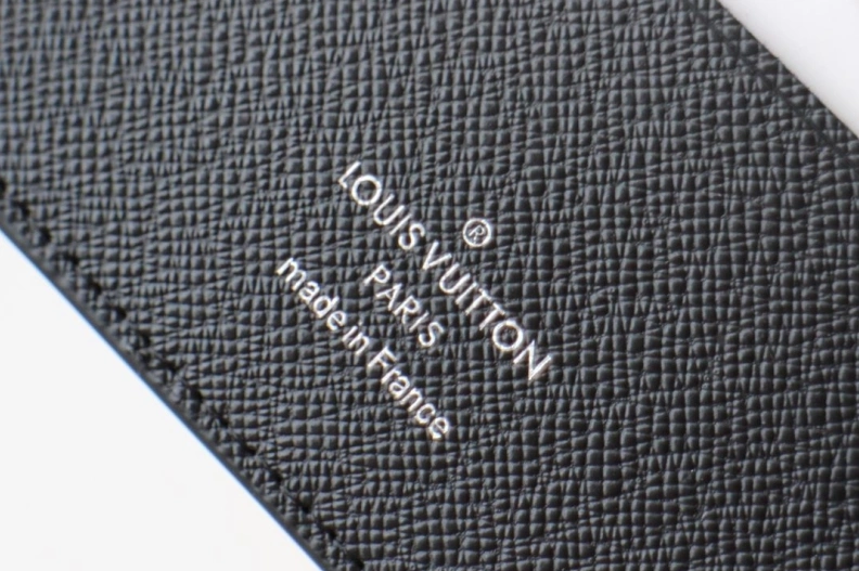 Versatile LX Wallets 17852